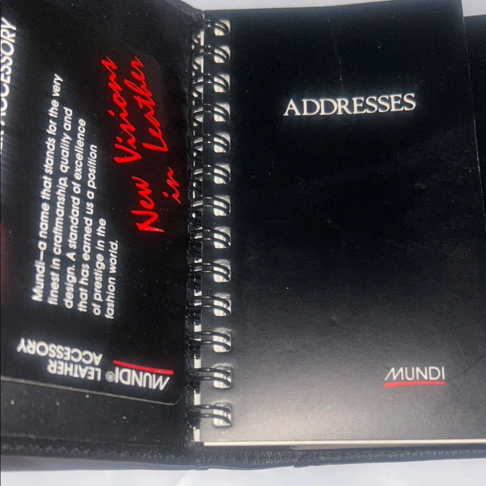 Mundi Black Leather Binder with Gold Accent